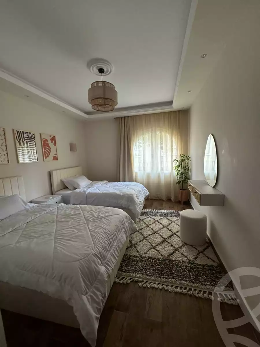https://aqarmap.com.eg/en/listing/5442902-for-rent-cairo-new-cairo-compounds-hyde-park-centre-ville-hyde-park