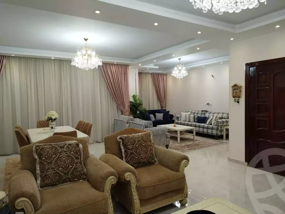https://aqarmap.com.eg/ar/listing/5443810-for-sale-cairo-6th-of-october-el-ahyaa-neighborhood-4th-neighbourhood-1