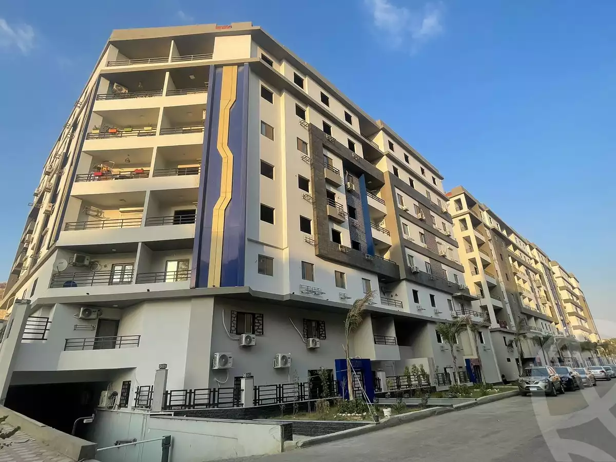 https://aqarmap.com.eg/en/listing/5446962-for-sale-cairo-mokattam-el-hadabah-el-wosta-el-mantaqa-el-talta-el-hadaba-al-wosta-road