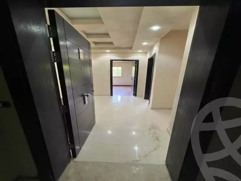 https://aqarmap.com.eg/ar/listing/5448226-for-sale-cairo-el-sheikh-zayed-city-compounds-dh-drys