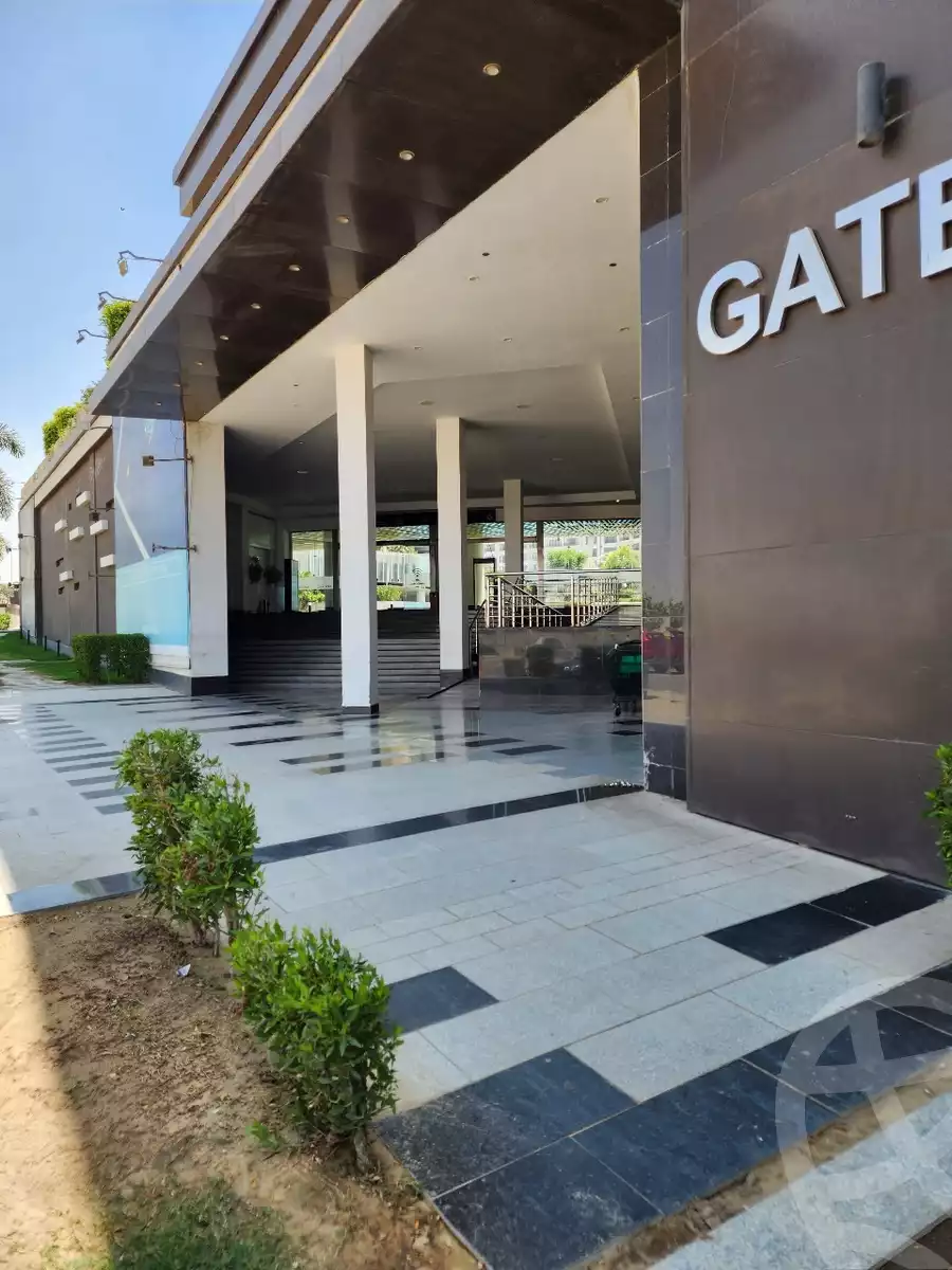 https://aqarmap.com.eg/en/listing/5448561-for-sale-cairo-new-cairo-compounds-park-mall-arab-development