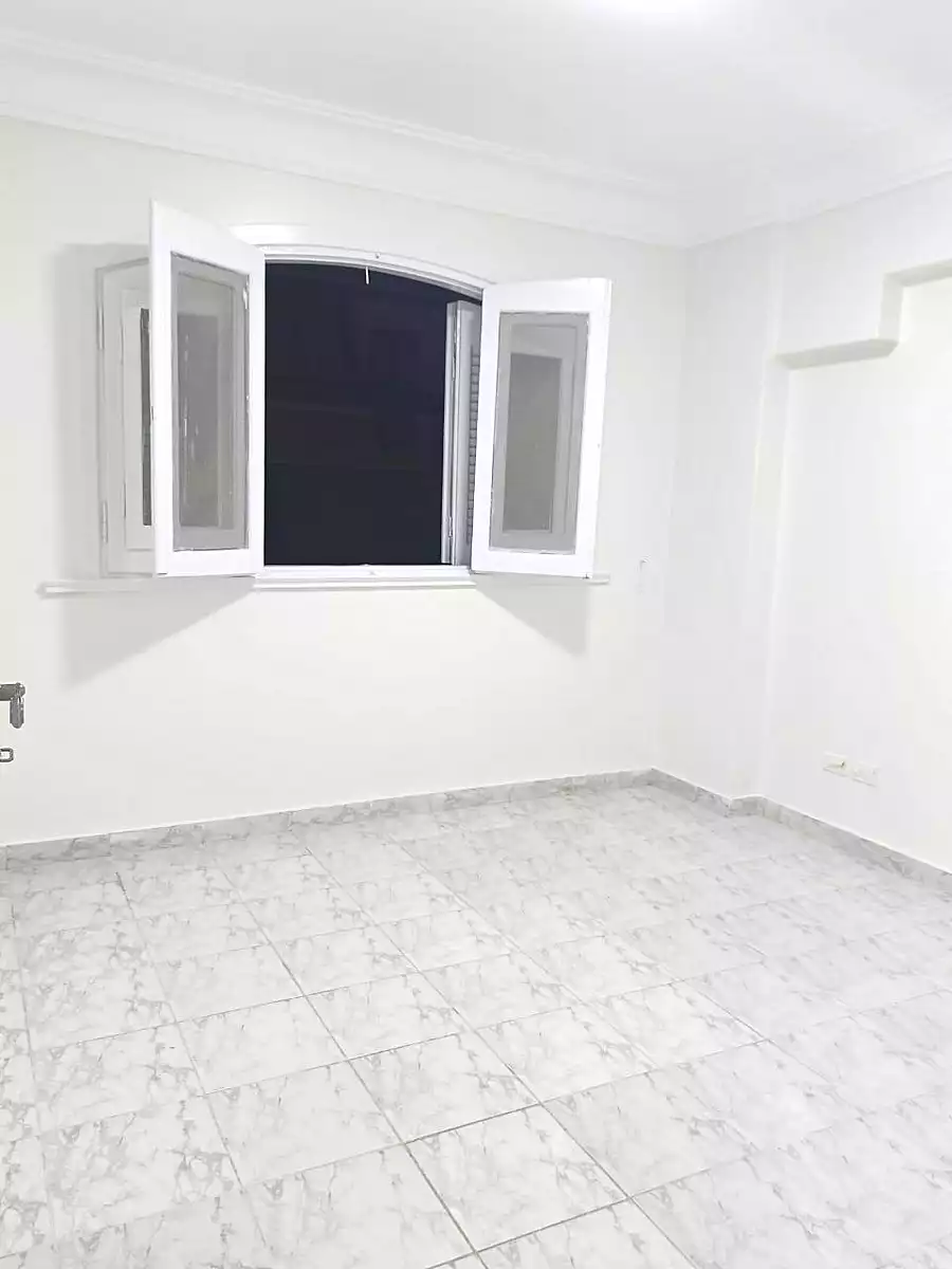 https://aqarmap.com.eg/ar/listing/5449958-for-sale-alexandria-l-jmy-shataa-el-nakheel