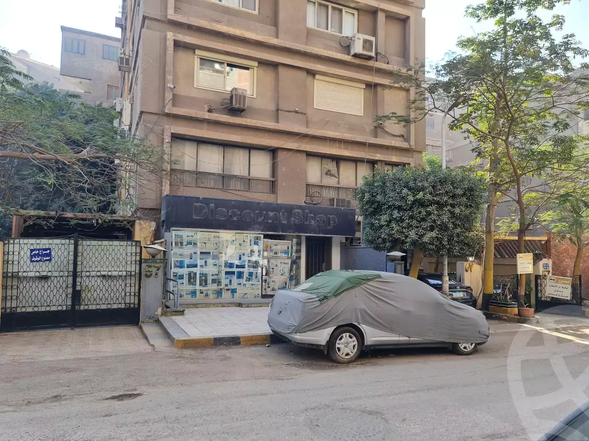 https://aqarmap.com.eg/en/listing/6047371-for-sale-cairo-el-maadi-sarayat-el-maadi-street-77