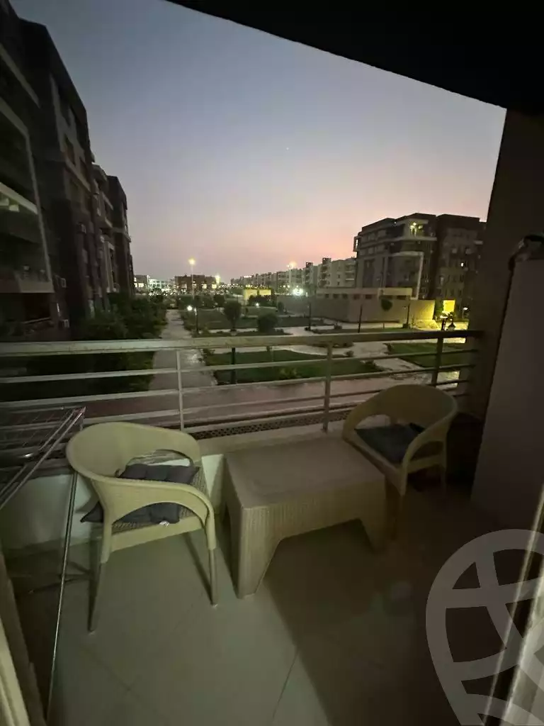 https://aqarmap.com.eg/ar/listing/5451804-for-rent-cairo-el-sheikh-zayed-city-compounds-dr-msr