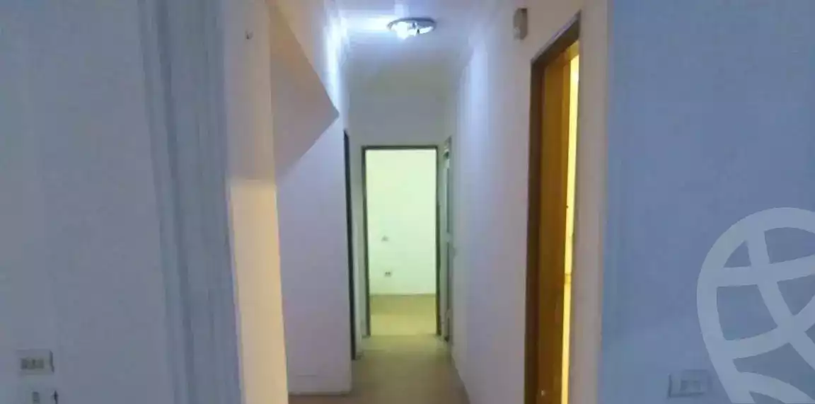 https://aqarmap.com.eg/en/listing/5452076-for-sale-cairo-downtown-el-azbakya-kamel-sedky-st