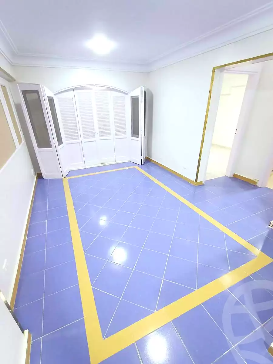 https://aqarmap.com.eg/ar/listing/5452776-for-sale-alexandria-l-jmy-shataa-el-nakheel