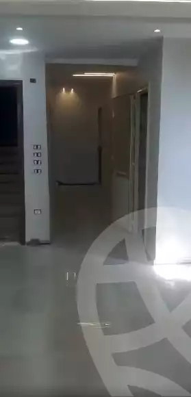https://aqarmap.com.eg/en/listing/5453960-for-sale-cairo-helwan-hadayek-helwan-el-eshrein-st