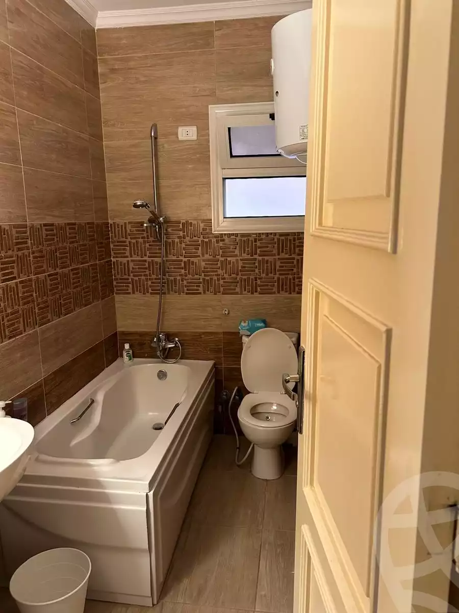 https://aqarmap.com.eg/en/listing/5454998-for-rent-cairo-el-sheikh-zayed-city-compounds-continental-residence