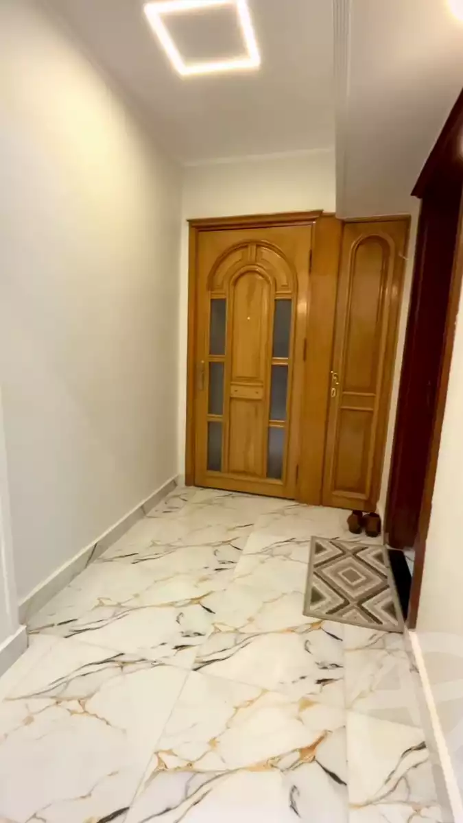 https://aqarmap.com.eg/ar/listing/5460550-for-sale-cairo-el-mohandesen-iraq-st