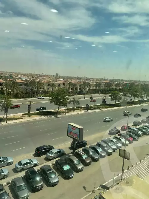 https://aqarmap.com.eg/ar/listing/5460992-for-rent-cairo-new-cairo-90th-street-northern-90th-street