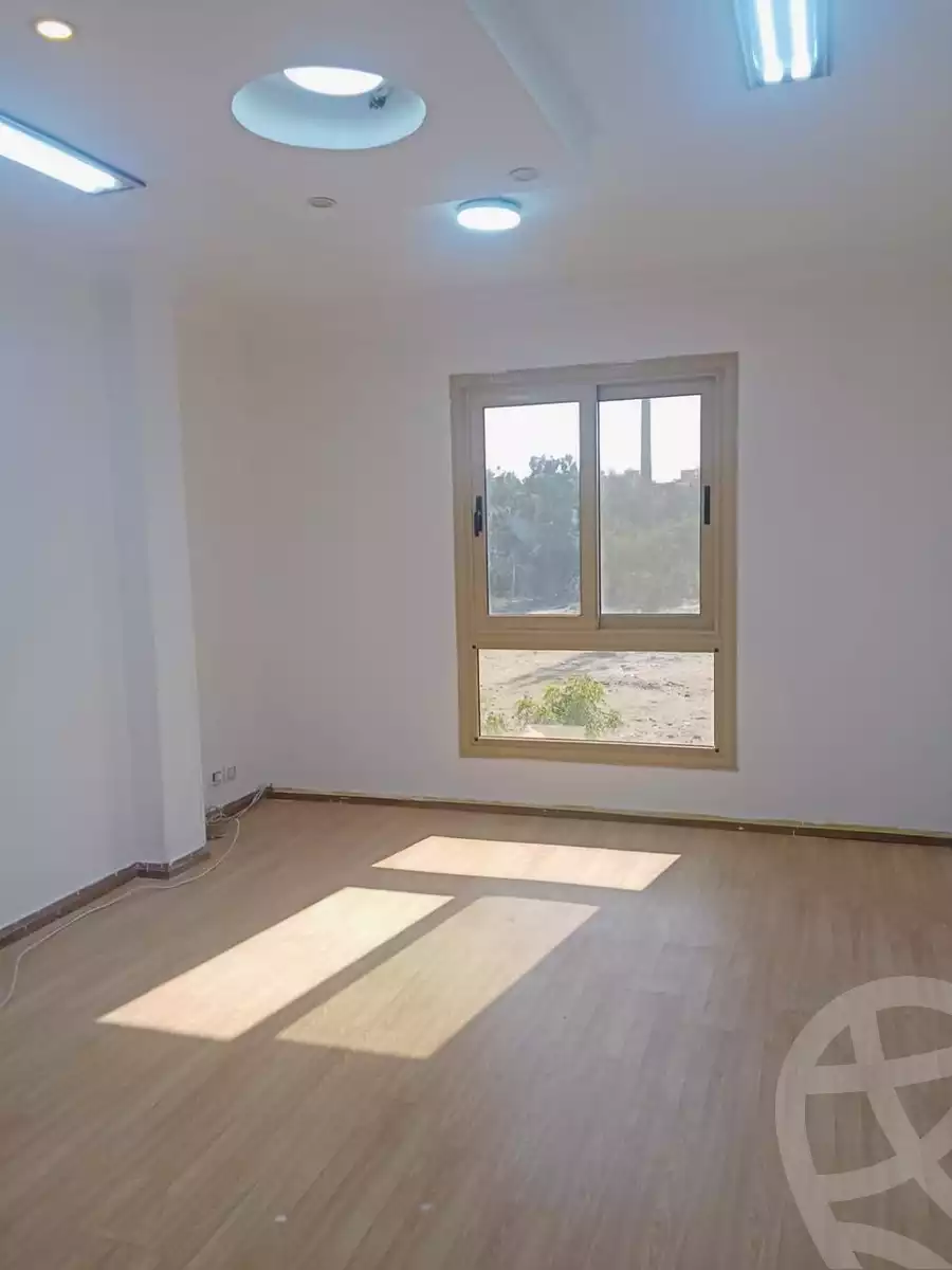 https://aqarmap.com.eg/en/listing/5461029-for-rent-cairo-new-cairo-el-ahyaa-fifth-neighborhood-street-28