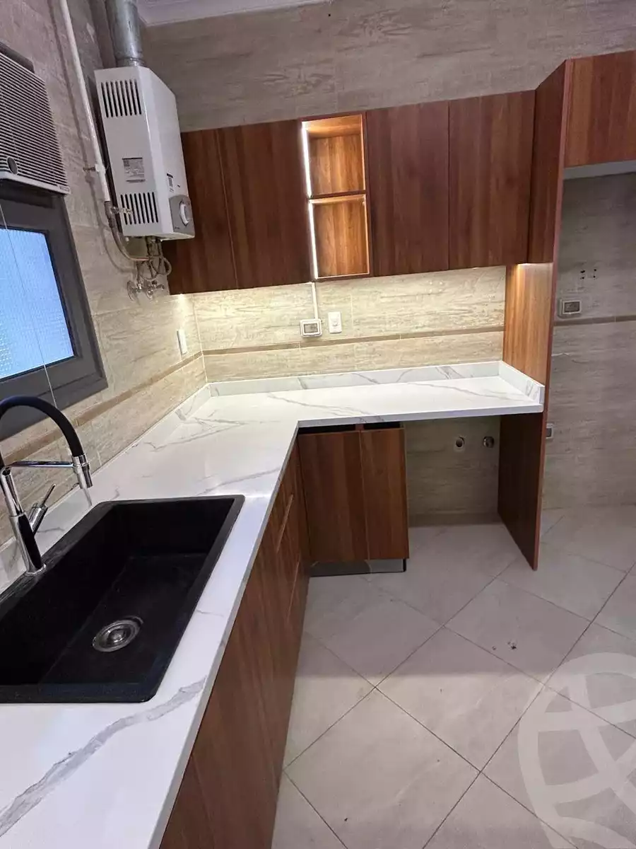 https://aqarmap.com.eg/en/listing/5461293-for-rent-cairo-new-cairo-compounds-el-deyar-mokhabarat