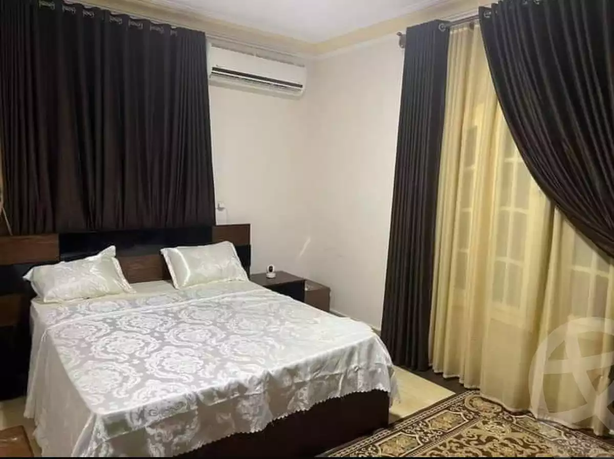 https://aqarmap.com.eg/ar/listing/5462241-for-rent-cairo-el-sheikh-zayed-city-compounds-el-yasmeen-compound