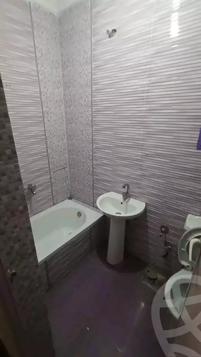 https://aqarmap.com.eg/en/listing/5462993-for-sale-alexandria-myn-ldkhyl