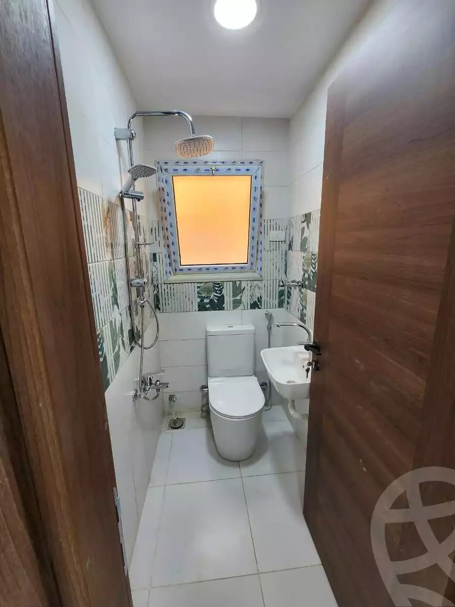 https://aqarmap.com.eg/en/listing/5463111-for-sale-cairo-el-sheikh-zayed-city-compounds-el-khamayel