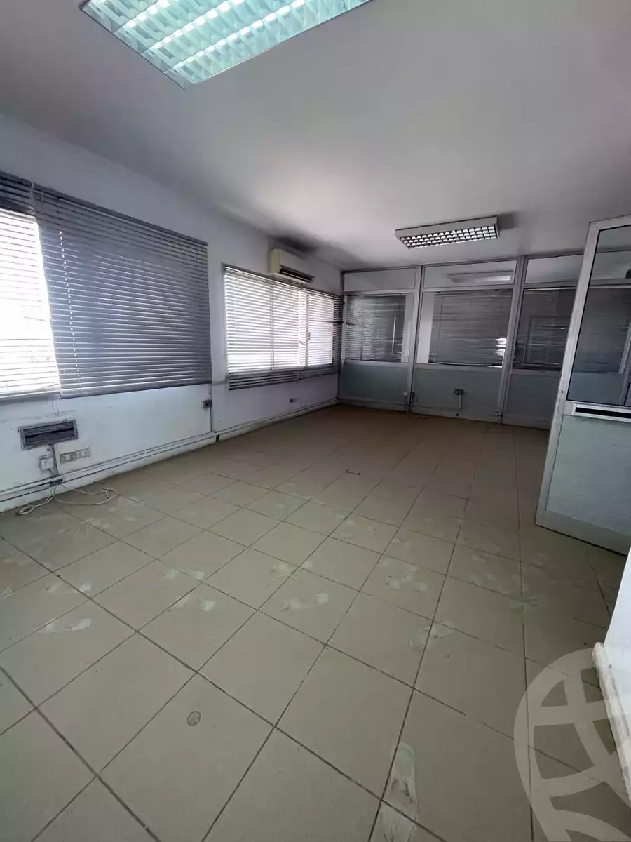 https://aqarmap.com.eg/ar/listing/5463329-for-rent-cairo-el-maadi-kornish-el-maadi-brj-thmn