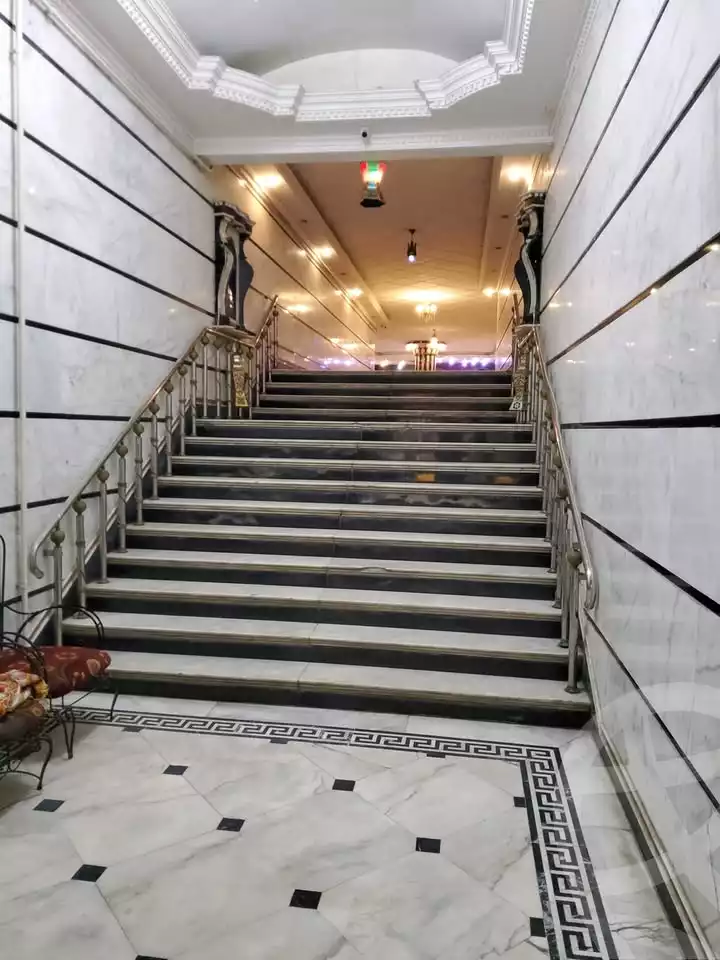 https://aqarmap.com.eg/en/listing/5463766-for-sale-alexandria-ganaklis-shr-mrtdy-bsh