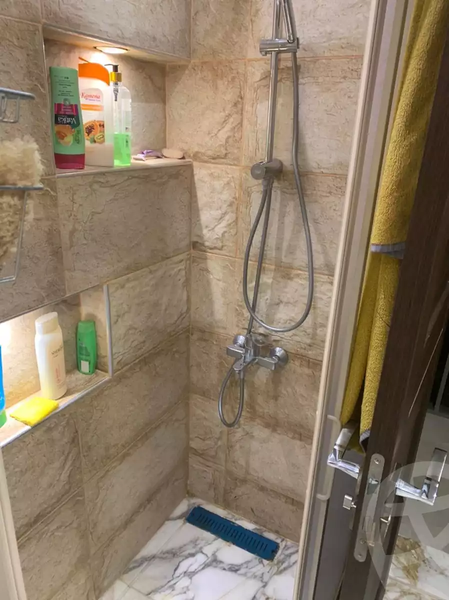 https://aqarmap.com.eg/en/listing/5463771-for-sale-cairo-new-cairo-lrhb-city-phase-5-talaat-mostafa-st