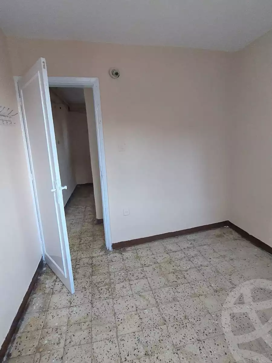 https://aqarmap.com.eg/en/listing/5465165-for-sale-cairo-el-omraneya-l-mrny-lgrby