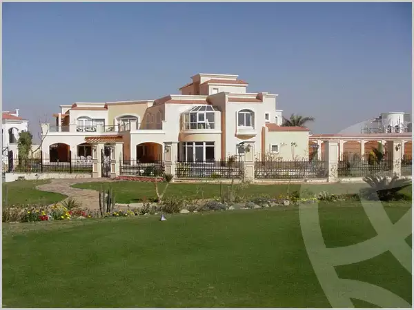 https://aqarmap.com.eg/en/listing/5465858-for-sale-cairo-6th-of-october-compounds-dream-land-flower-resort