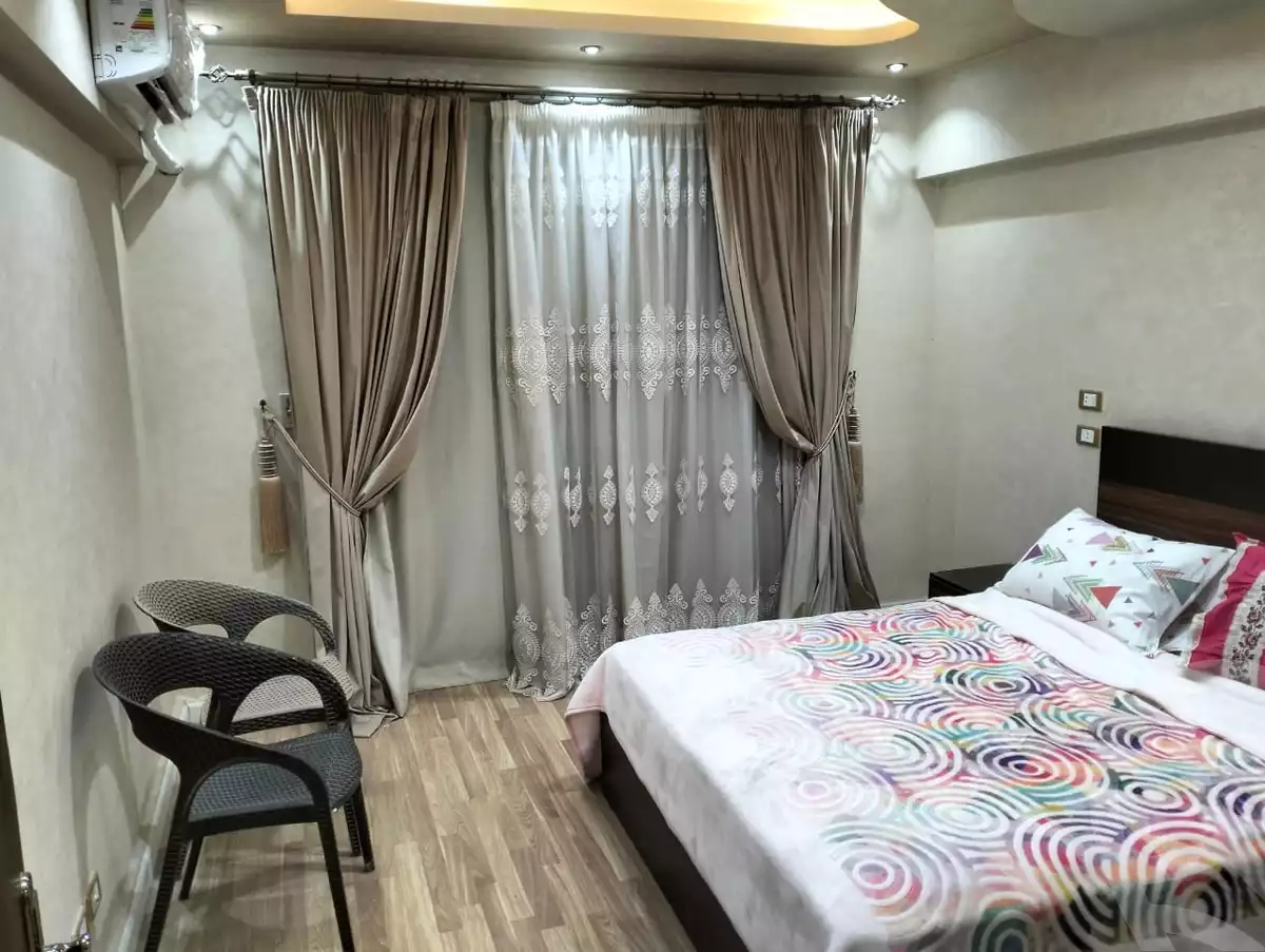 https://aqarmap.com.eg/en/listing/5465945-for-sale-cairo-new-cairo-lrhb-city-mtdd-lrhb-phase-9