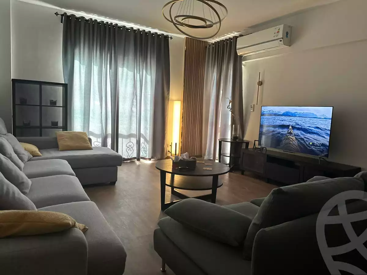 https://aqarmap.com.eg/en/listing/5465993-for-rent-cairo-new-cairo-lrhb-city-mtdd-lrhb-phase-9