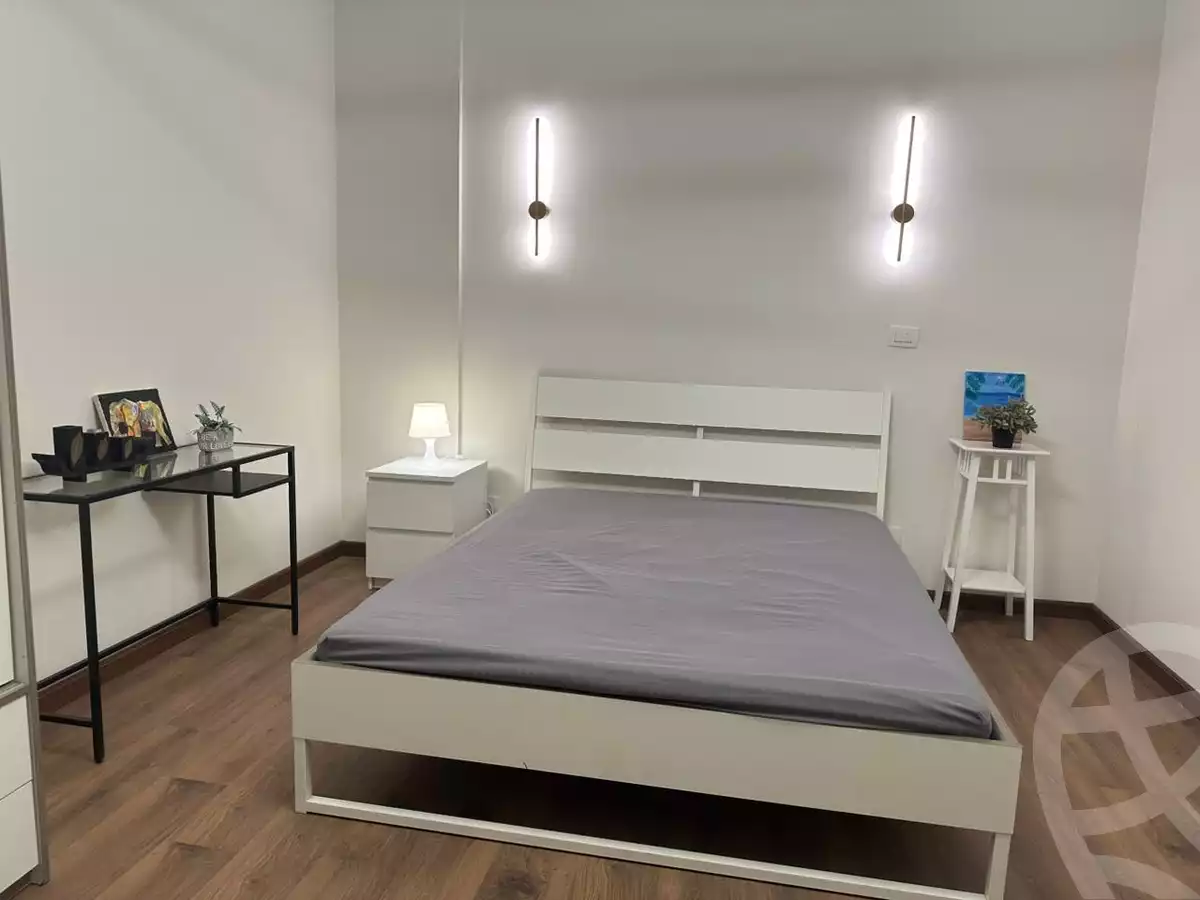 https://aqarmap.com.eg/en/listing/5465993-for-rent-cairo-new-cairo-lrhb-city-mtdd-lrhb-phase-9