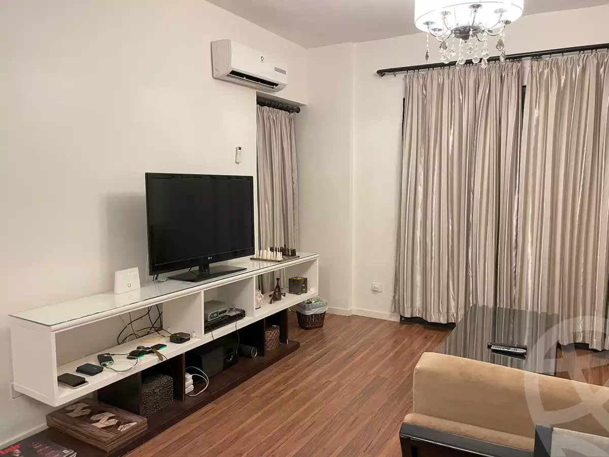 https://aqarmap.com.eg/en/listing/5466172-for-sale-cairo-new-cairo-lrhb-city-mtdd-lrhb-phase-8