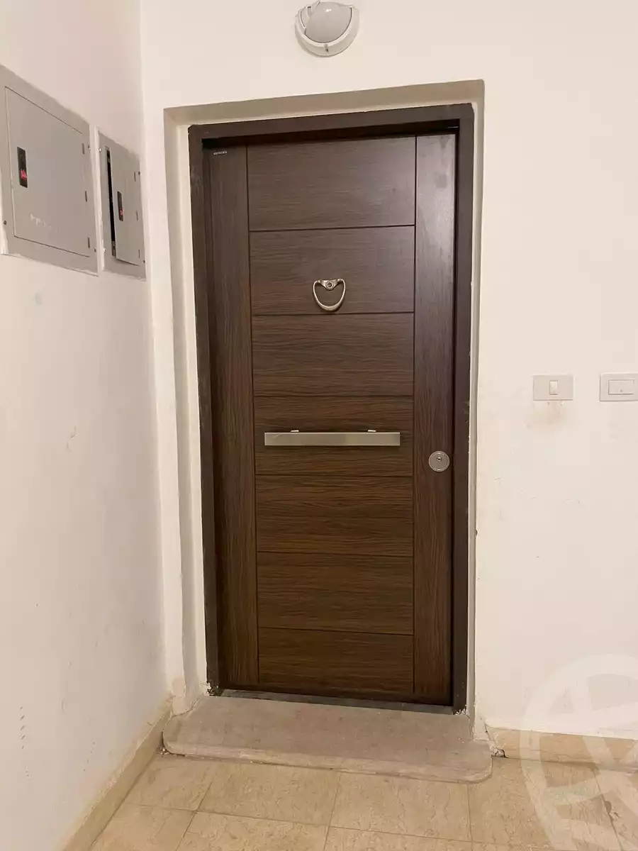 https://aqarmap.com.eg/en/listing/5466172-for-sale-cairo-new-cairo-lrhb-city-mtdd-lrhb-phase-8