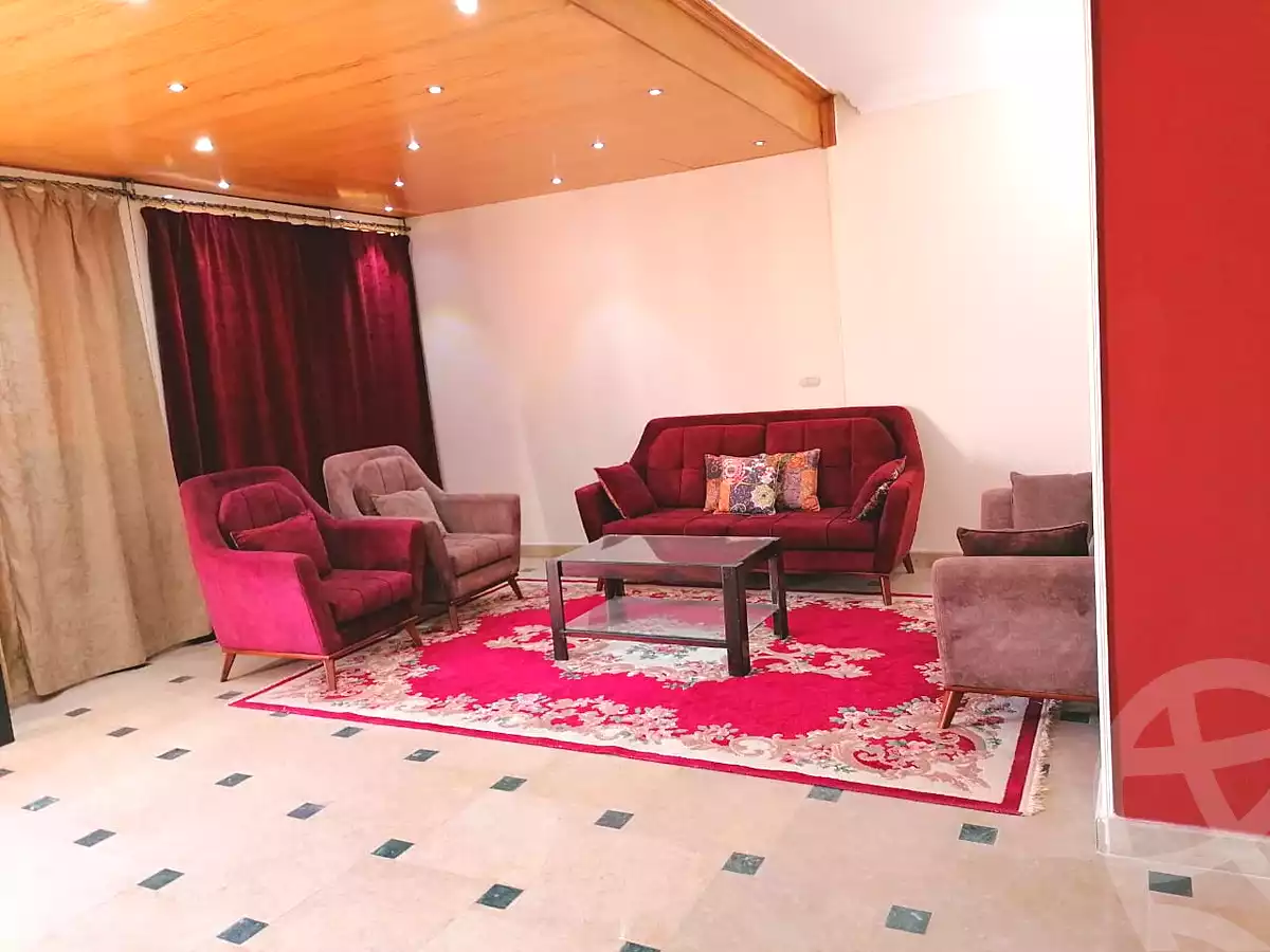 https://aqarmap.com.eg/ar/listing/5468479-for-rent-cairo-new-cairo-90th-street-south-teseen-st