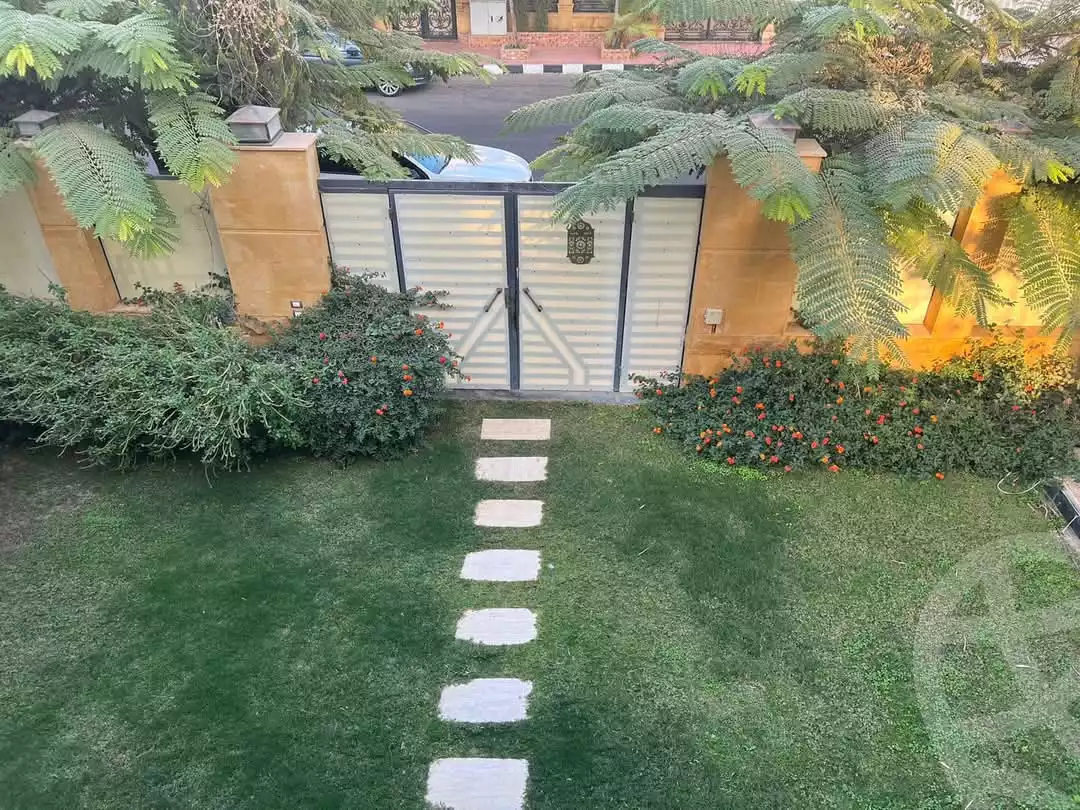 https://aqarmap.com.eg/en/listing/5468859-for-sale-cairo-new-cairo-lrhb-city-mtdd-lrhb-phase-10-farouk-el-baz-st