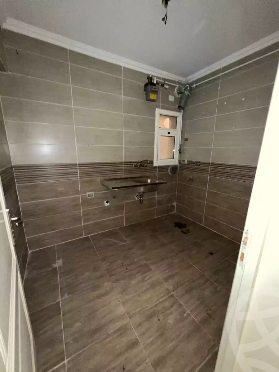 https://aqarmap.com.eg/en/listing/5472341-for-sale-cairo-new-cairo-lrhb-city-mtdd-lrhb-phase-9