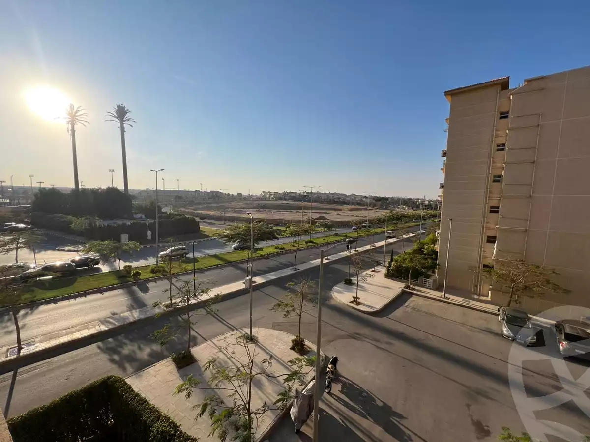 https://aqarmap.com.eg/en/listing/5472341-for-sale-cairo-new-cairo-lrhb-city-mtdd-lrhb-phase-9
