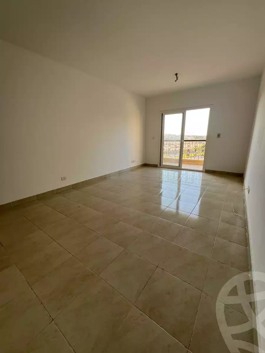 https://aqarmap.com.eg/en/listing/5472341-for-sale-cairo-new-cairo-lrhb-city-mtdd-lrhb-phase-9