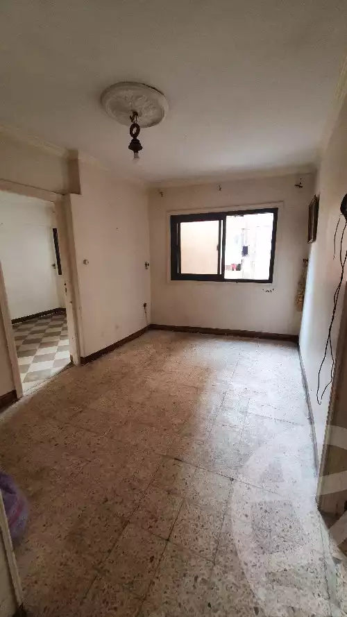 https://aqarmap.com.eg/en/listing/5473564-for-sale-alexandria-bahray-el-anfoshy-sidi-kazman-st