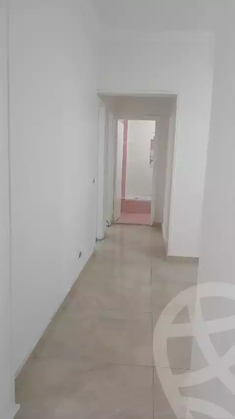 https://aqarmap.com.eg/ar/listing/5473755-for-sale-cairo-el-mohandesen-meet-oqbah-abd-el-aziz-gawish-st