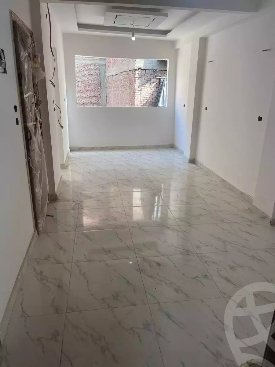 https://aqarmap.com.eg/ar/listing/5475357-for-sale-cairo-ain-shams-ain-shams-el-sharkia
