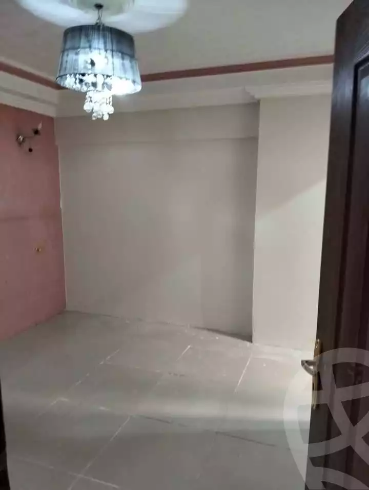 https://aqarmap.com.eg/en/listing/5475646-for-sale-cairo-mokattam-lhdb-l-ly-shr-krym-bnwn
