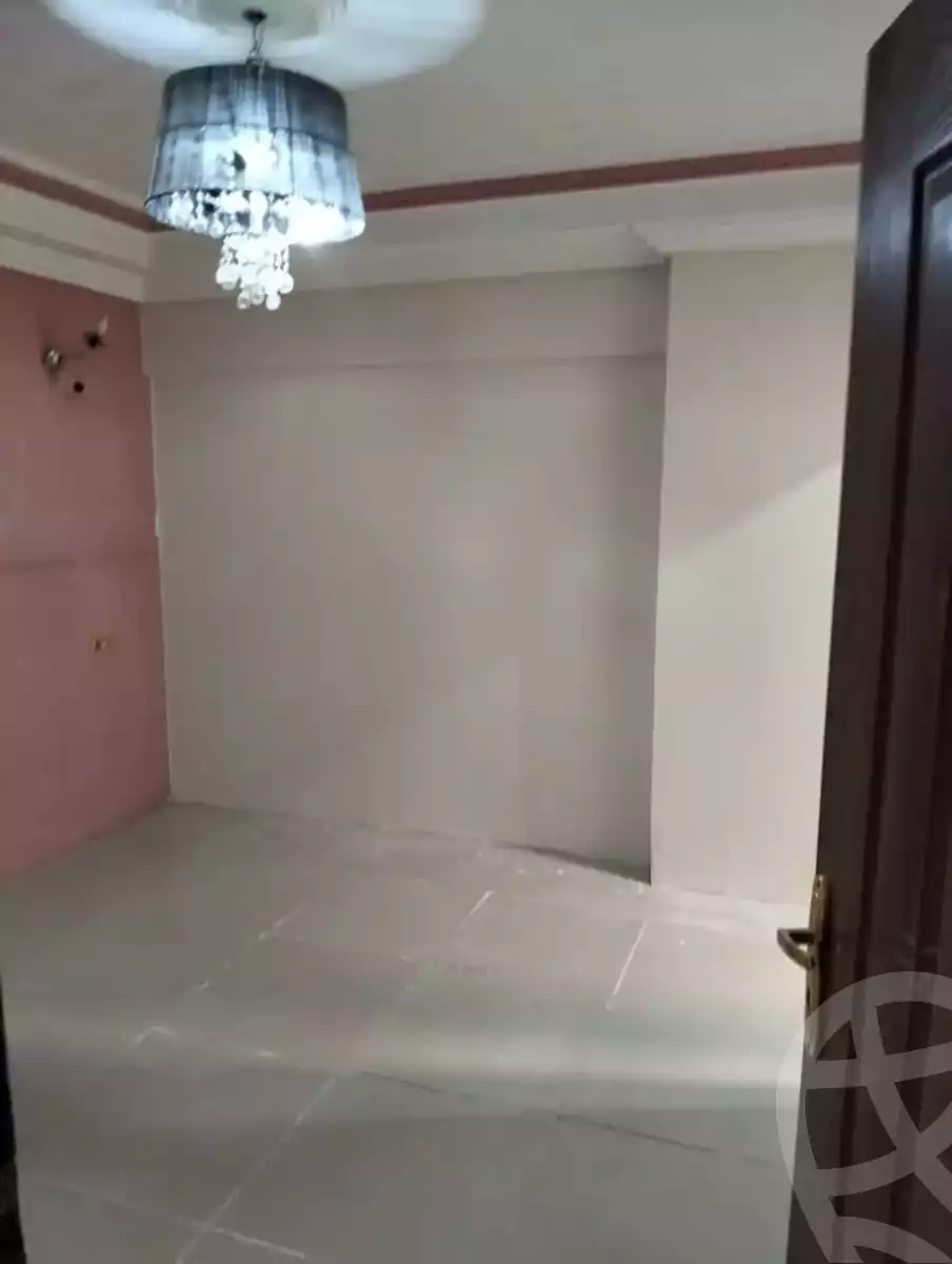https://aqarmap.com.eg/en/listing/5475793-for-sale-cairo-mokattam-lhdb-l-ly-shr-krym-bnwn