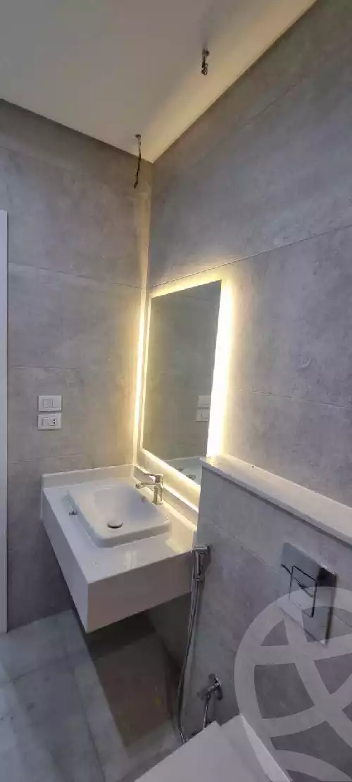 https://aqarmap.com.eg/ar/listing/5481020-for-sale-cairo-new-cairo-compounds-paradise