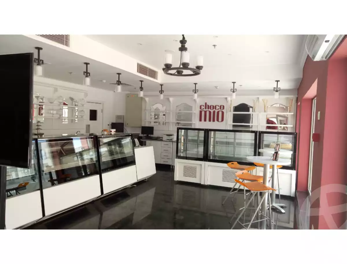https://aqarmap.com.eg/ar/listing/5483112-for-sale-cairo-el-sheikh-zayed-city-compounds-the-courtyard-mall-dorra