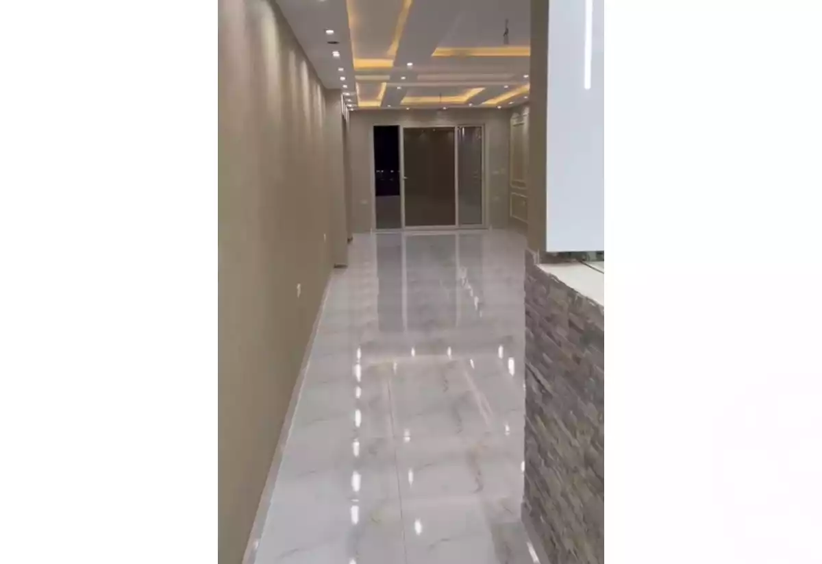 https://aqarmap.com.eg/en/listing/5483276-for-sale-cairo-helwan-hadayek-helwan-nile-corniche-st