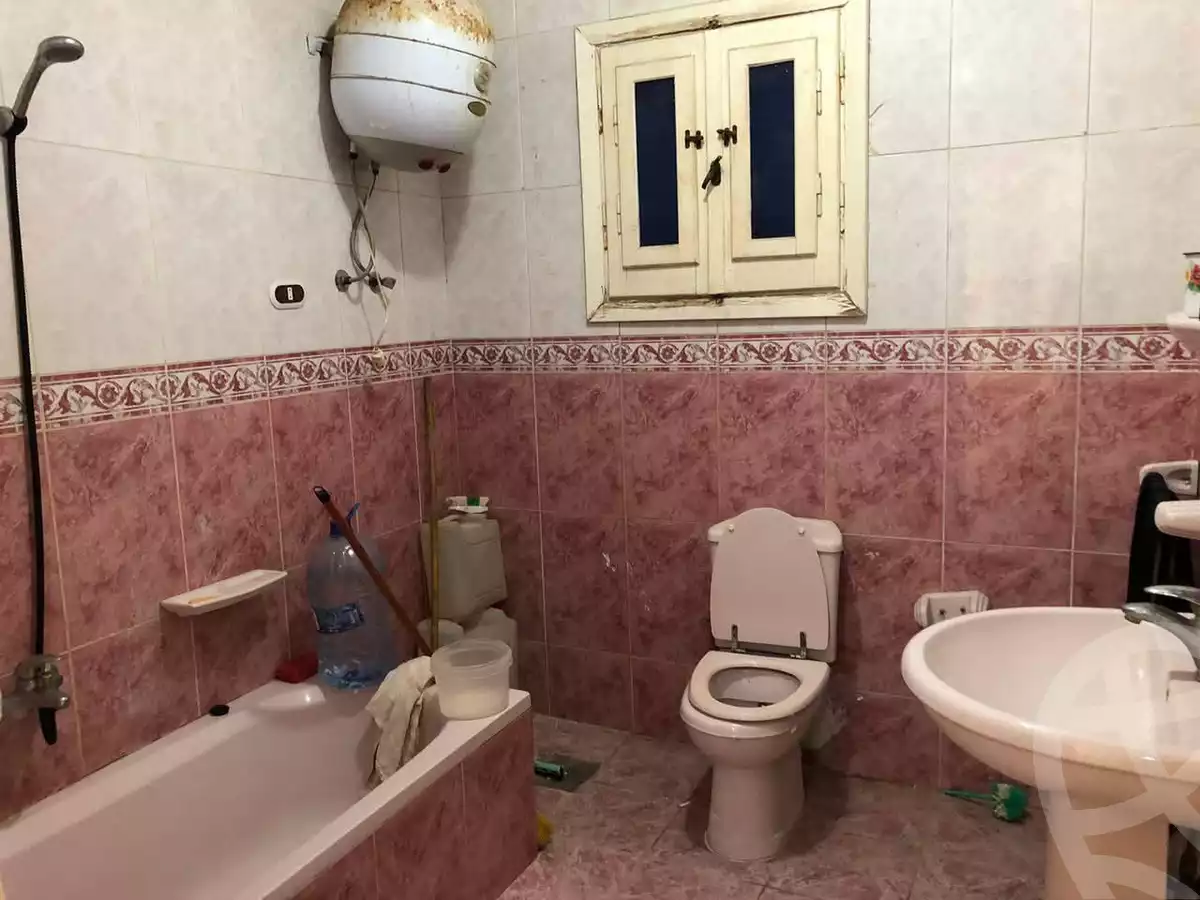 https://aqarmap.com.eg/ar/listing/5484522-for-sale-alexandria-el-hanouvel-el-farouk-omar-st