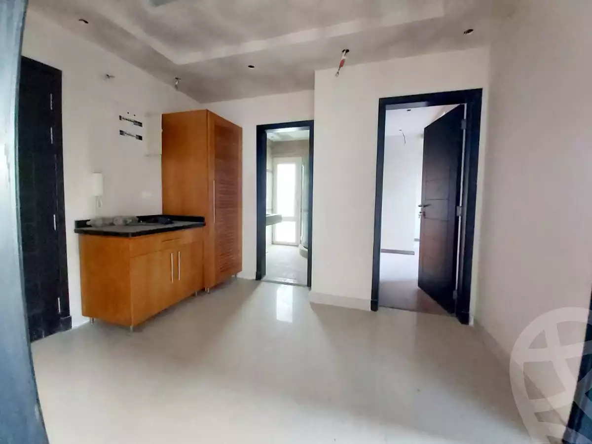 https://aqarmap.com.eg/en/listing/5484697-for-sale-cairo-el-sheikh-zayed-city-compounds-dh-drys