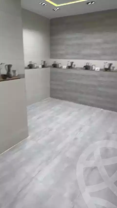https://aqarmap.com.eg/ar/listing/5485006-for-sale-cairo-el-sheikh-zayed-city-compounds-el-khamayel