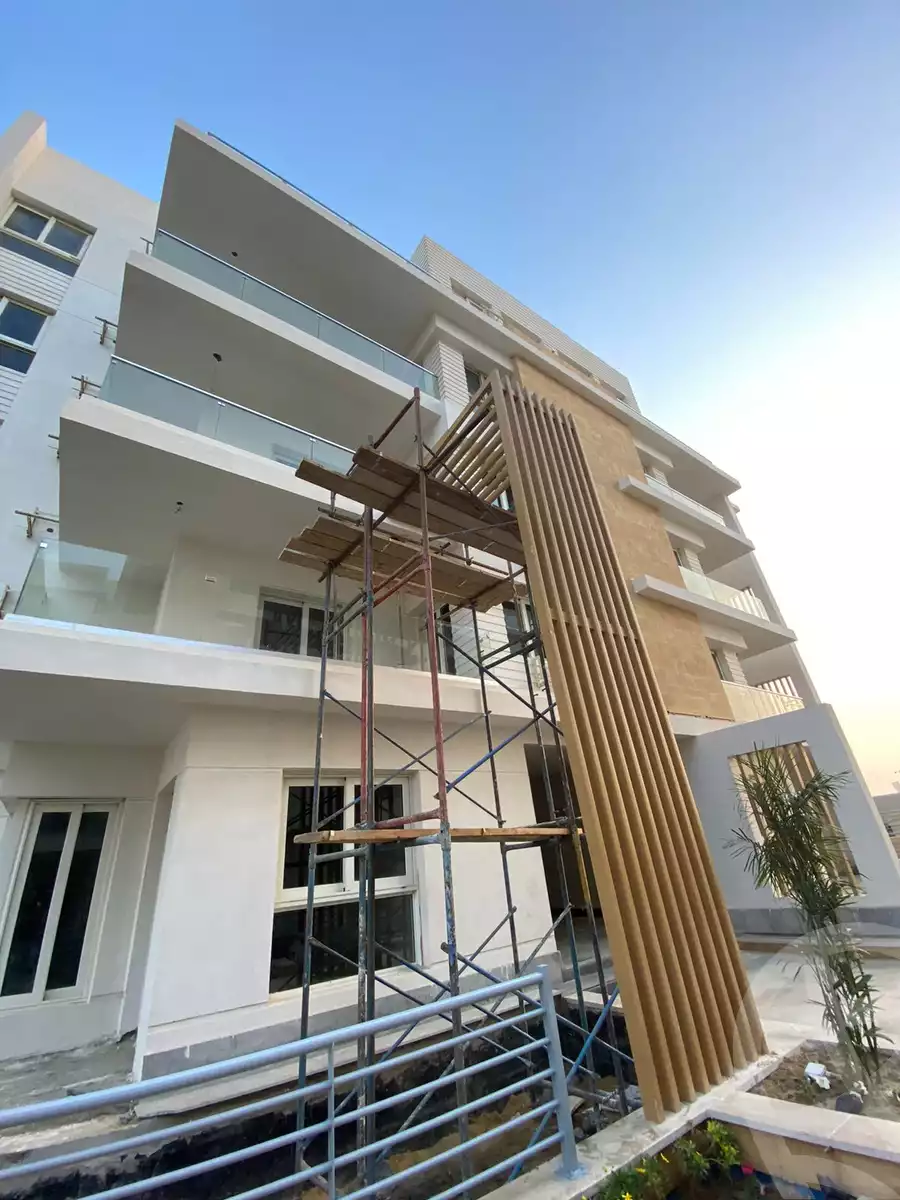 https://aqarmap.com.eg/ar/listing/5485885-for-sale-cairo-6th-of-october-compounds-mountain-view-icity-october