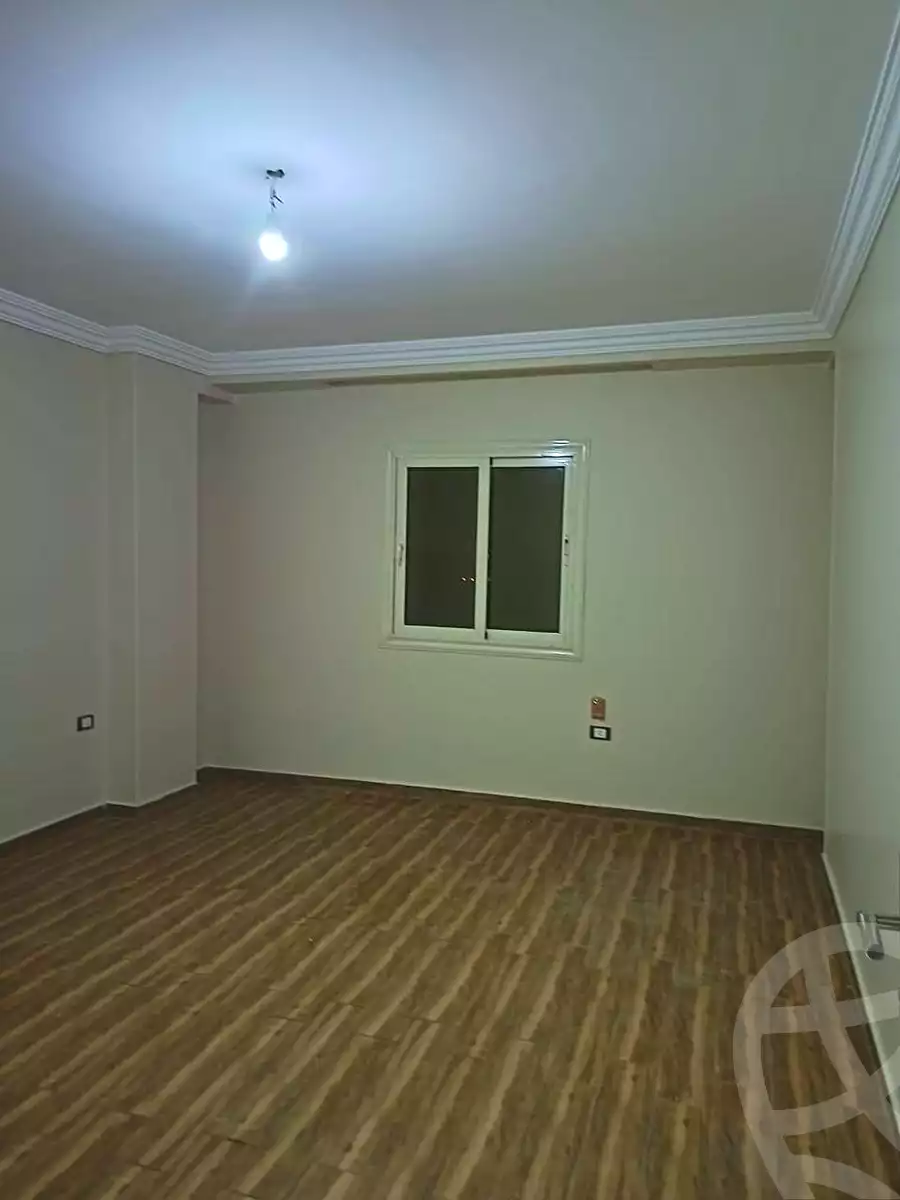 https://aqarmap.com.eg/ar/listing/5486220-for-rent-cairo-mokattam-lhdb-l-ly-shareaa-9