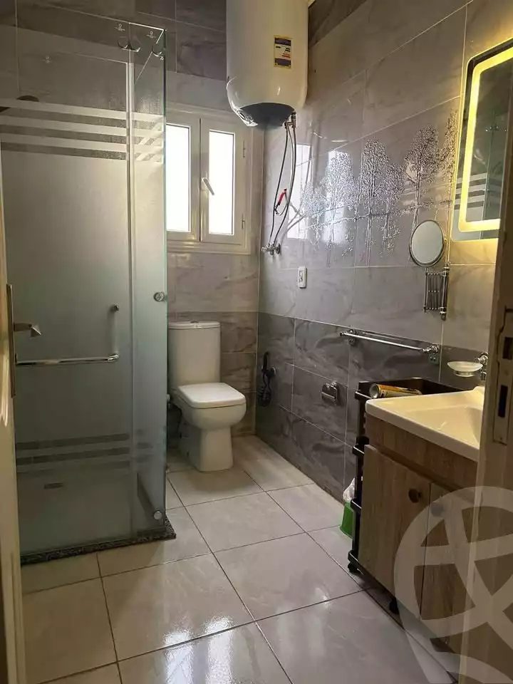 https://aqarmap.com.eg/en/listing/5488154-for-sale-cairo-mokattam-kornish-el-moqatem