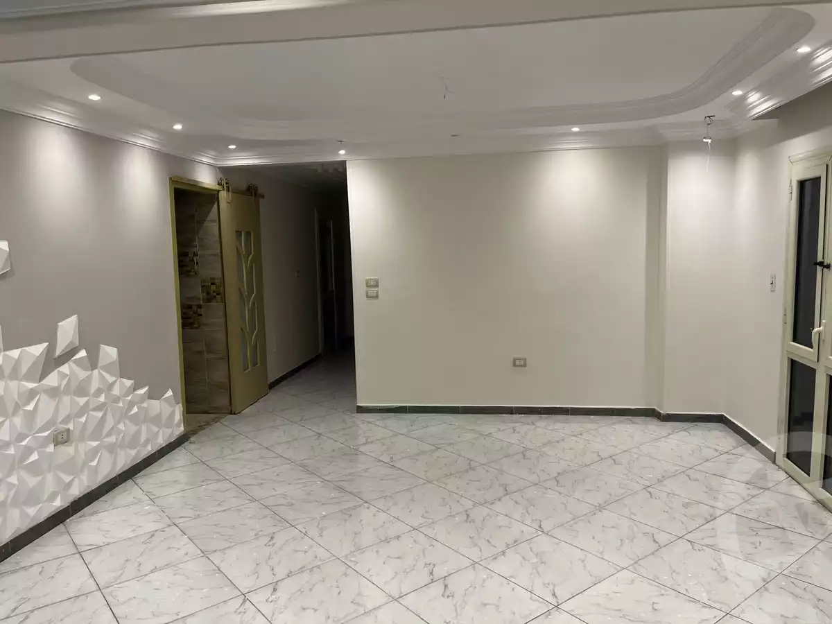 https://aqarmap.com.eg/ar/listing/5488919-for-sale-cairo-el-haram-shareaa-khatem-el-morsalen