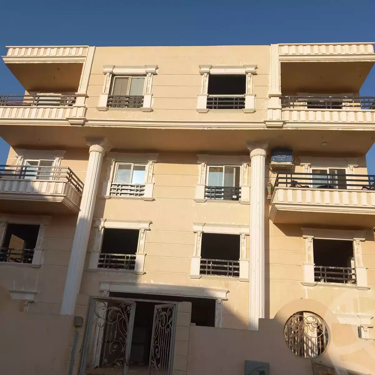 https://aqarmap.com.eg/en/listing/6145541-for-rent-cairo-new-cairo-el-kornfol